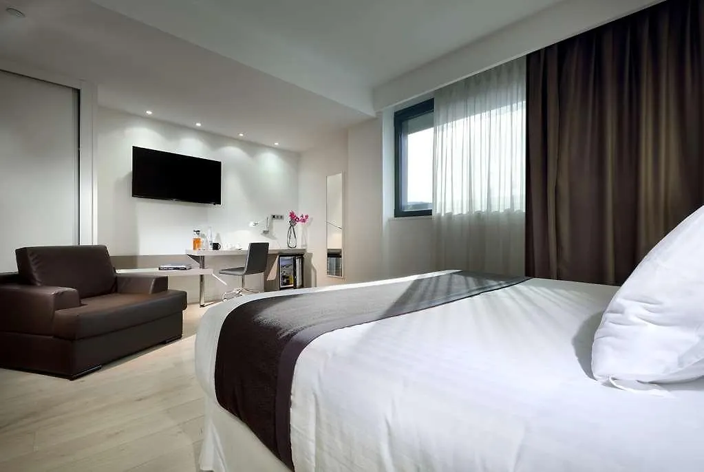 Hotel Occidental Bilbao 4*,